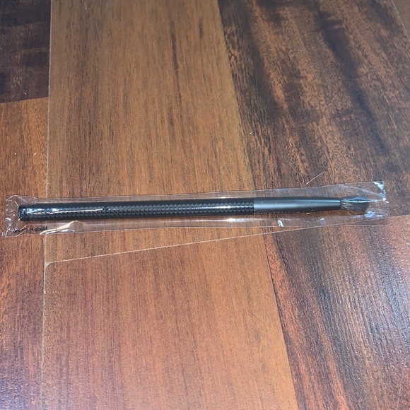 Laruce Tapered Blending Brush LR007 - Picture 8 of 10